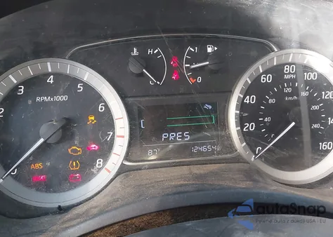 2013 Nissan Sentra Sr z USA, uszkodzony, nr VIN 3N1AB7AP9DL687252